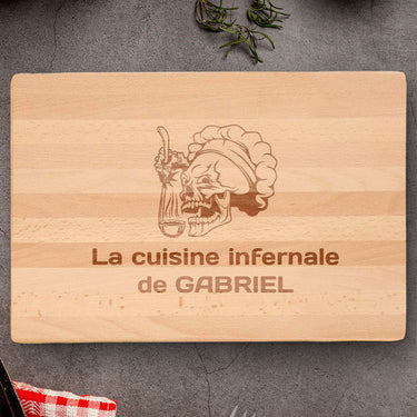Tagliere massiccio con incisione, motivo Maestro di cucina 3